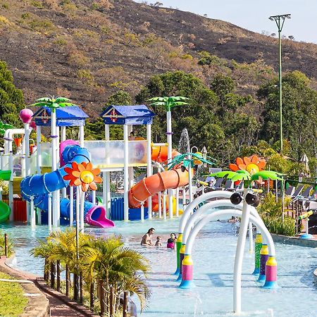 波索卡达黄金公园全包酒店 Poços de Caldas 外观 照片 Splash Island