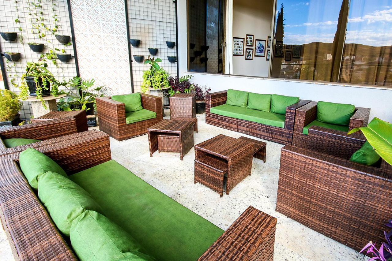 波索卡达黄金公园全包酒店 Poços de Caldas 外观 照片 Outdoor furniture