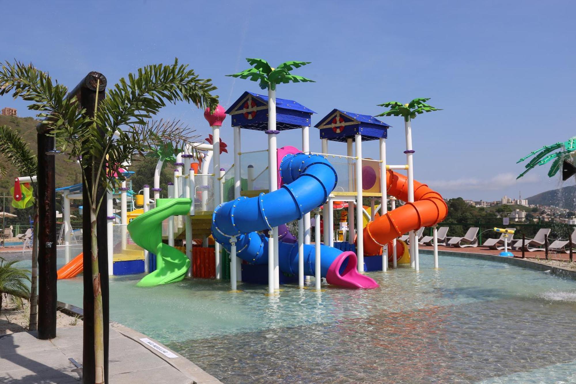 波索卡达黄金公园全包酒店 Poços de Caldas 外观 照片 Aquabeat Waterpark