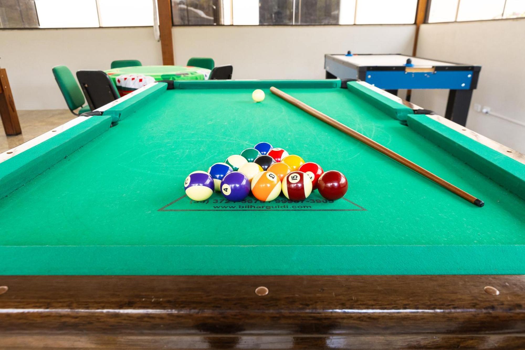 波索卡达黄金公园全包酒店 Poços de Caldas 外观 照片 Pool table