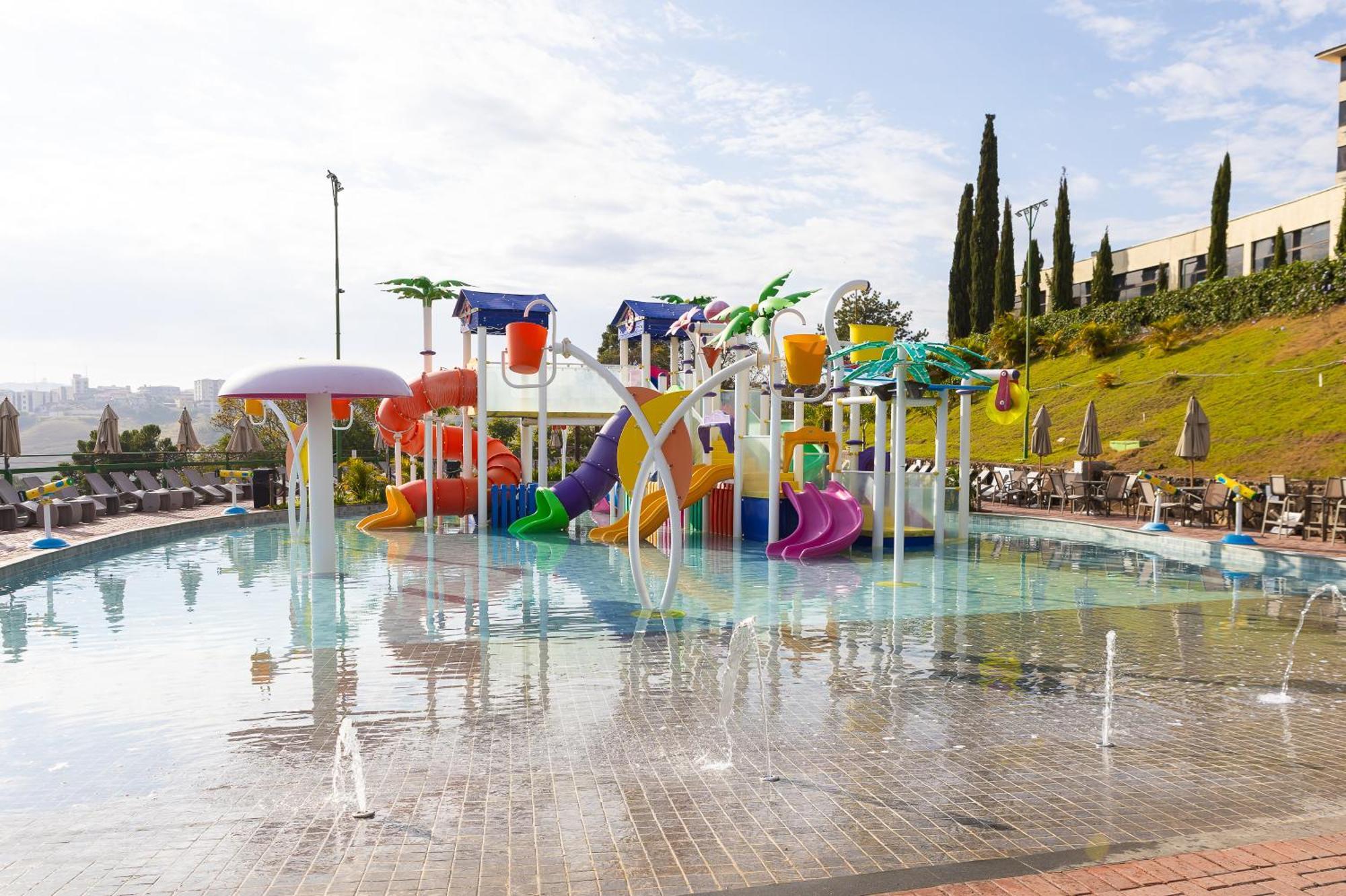 波索卡达黄金公园全包酒店 Poços de Caldas 外观 照片 Water park